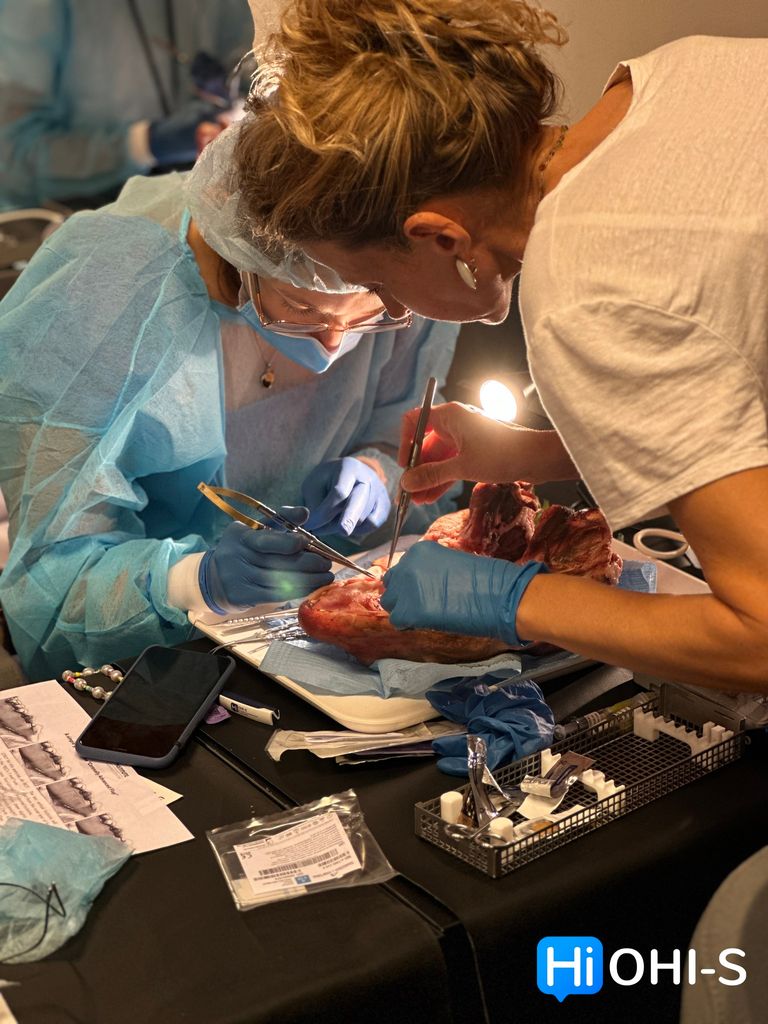 SOLD OUT! Реконструктивная пародонтальная и пластическая хирургия мягких тканей в эстетической зоне. Семинар + демо операции + практика