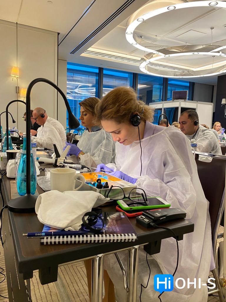 Veneers in the APT concept. Workshop with Galip Gurel