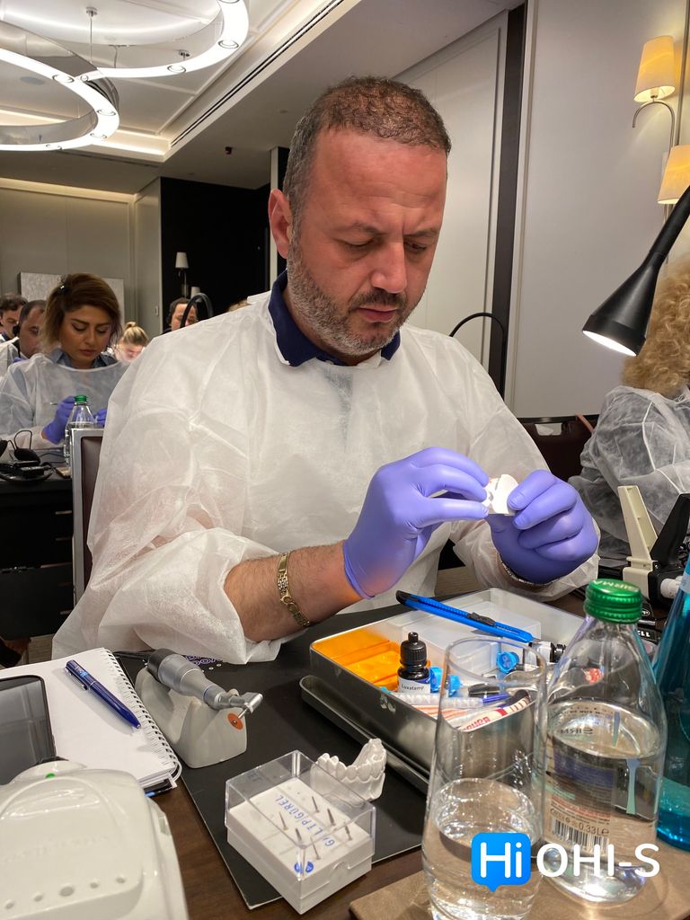 Veneers in the APT concept. Workshop with Galip Gurel