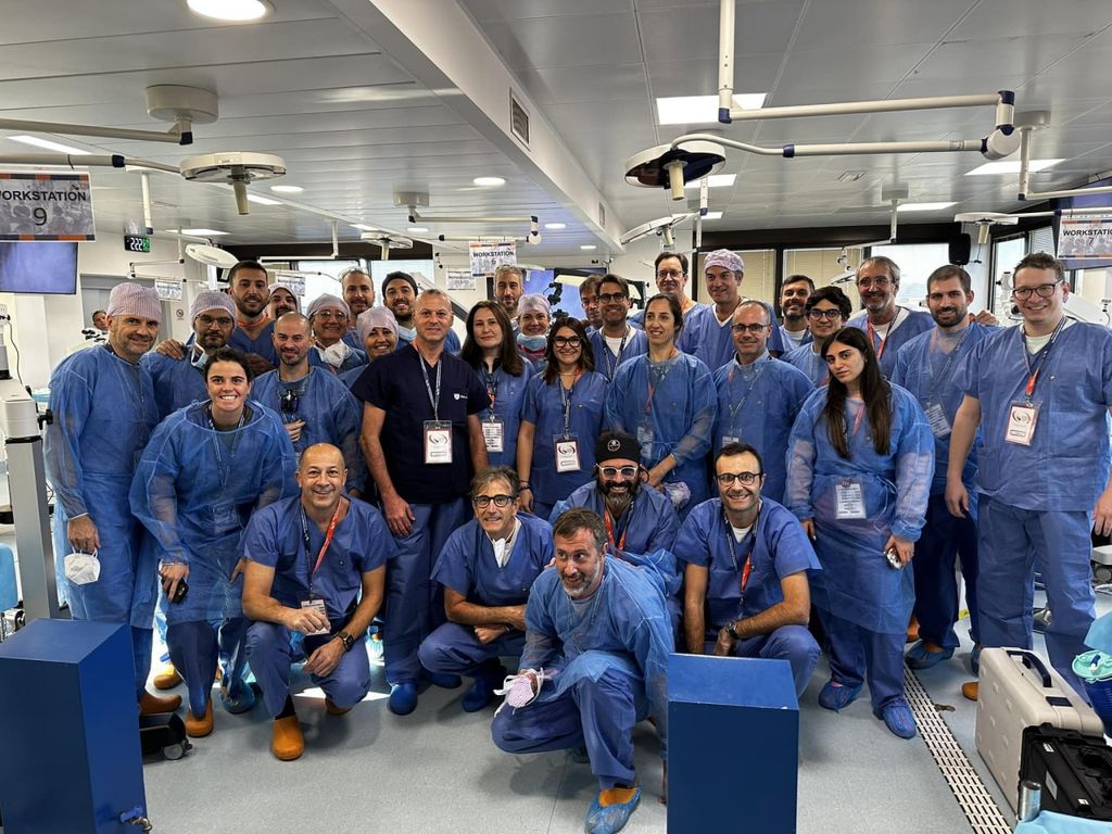 О сложном в эндодонтии: сломанные инструменты, перелечивание, сложная анатомия каналов. Семинар Gianluca Plotino. Пакет "Комфорт"