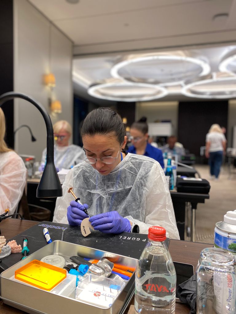 Non-Surgical Root Canal Retreatment: Seminar by Yoshi Terauchi. "VIP" option