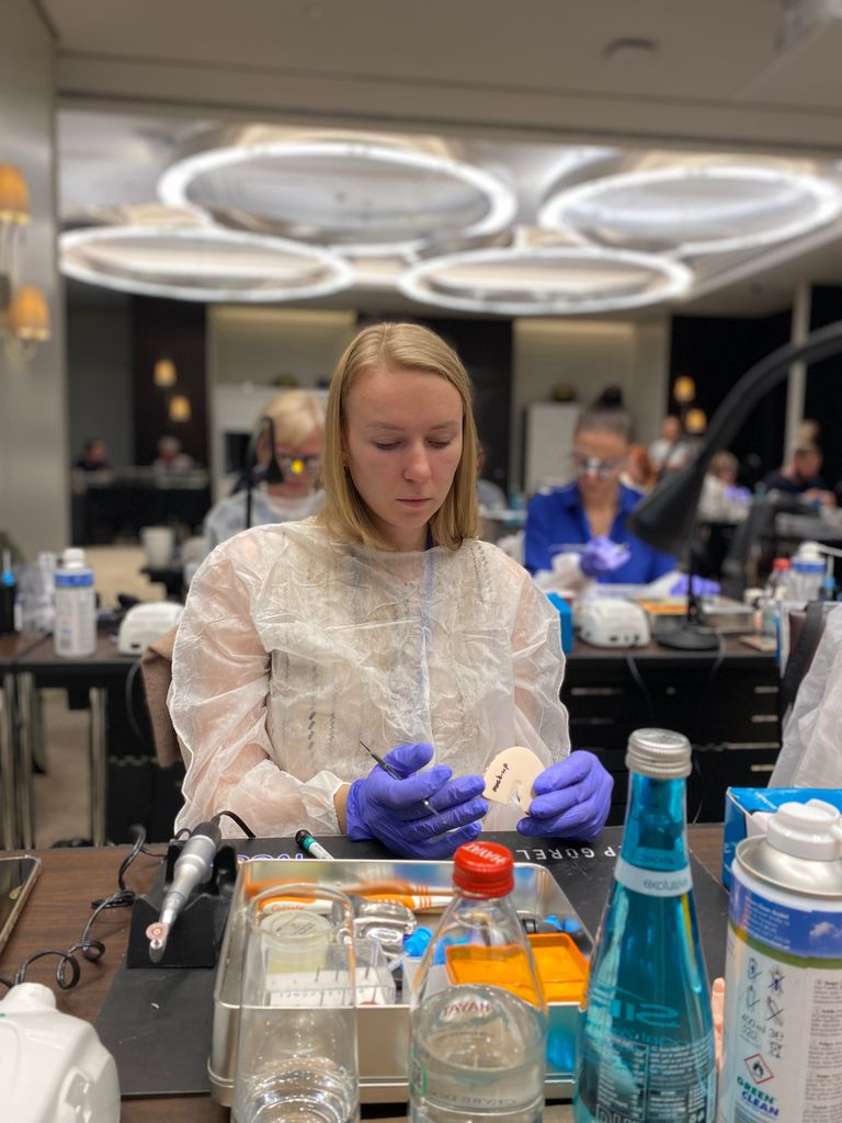 Non-Surgical Root Canal Retreatment: Seminar by Yoshi Terauchi. "VIP" option