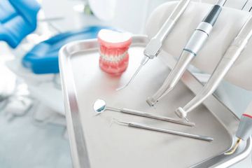 Влияние кинематики на циклическую усталостную стойкость репликантных и оригинальных ротационных инструментов