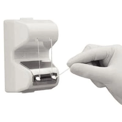 Dispensador de hilo dental Floss-fix montable y sin contacto, color blanco (10 cm de alto x 7.5 cm de ancho x 5 cm de profundidad)