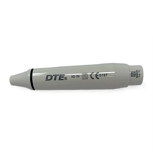Escalador ultrasónico DTE HD-7H con pieza de mano desmontable.
