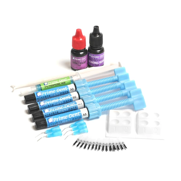 Prime-Dent Nano-Ibrido Kit di Siringa VLC Composito 4 - 4,5g