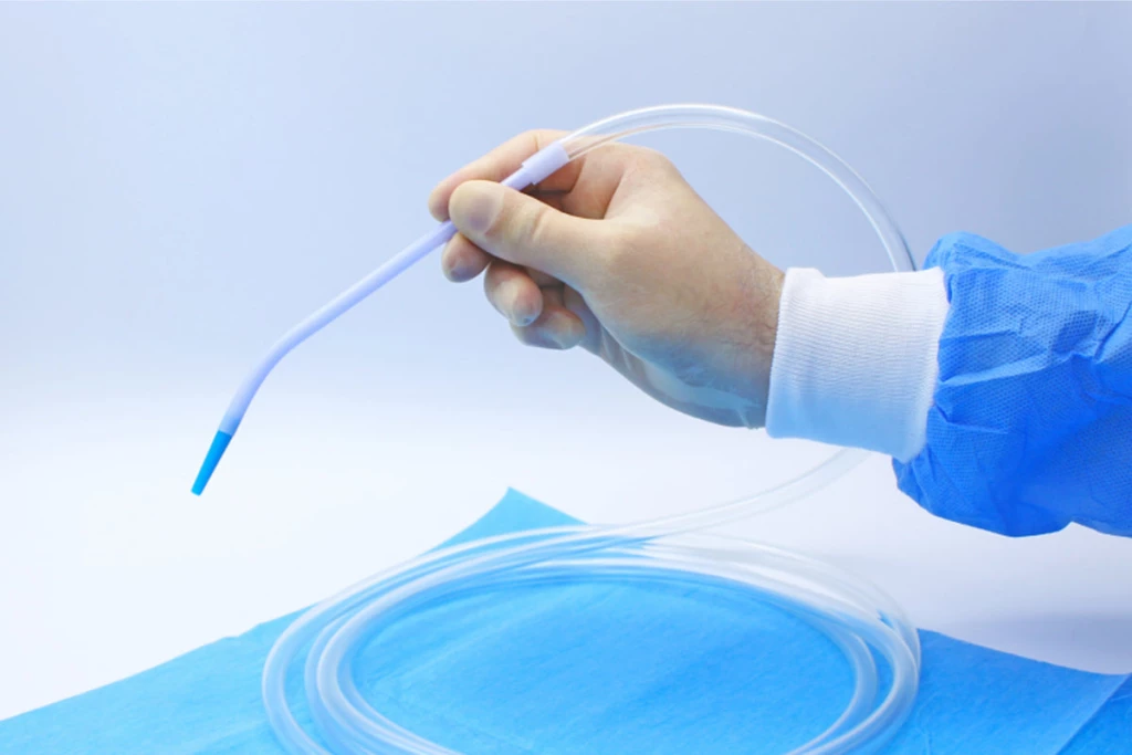 Sterile soft suction tube with suction needle, pack of 10 pcs.