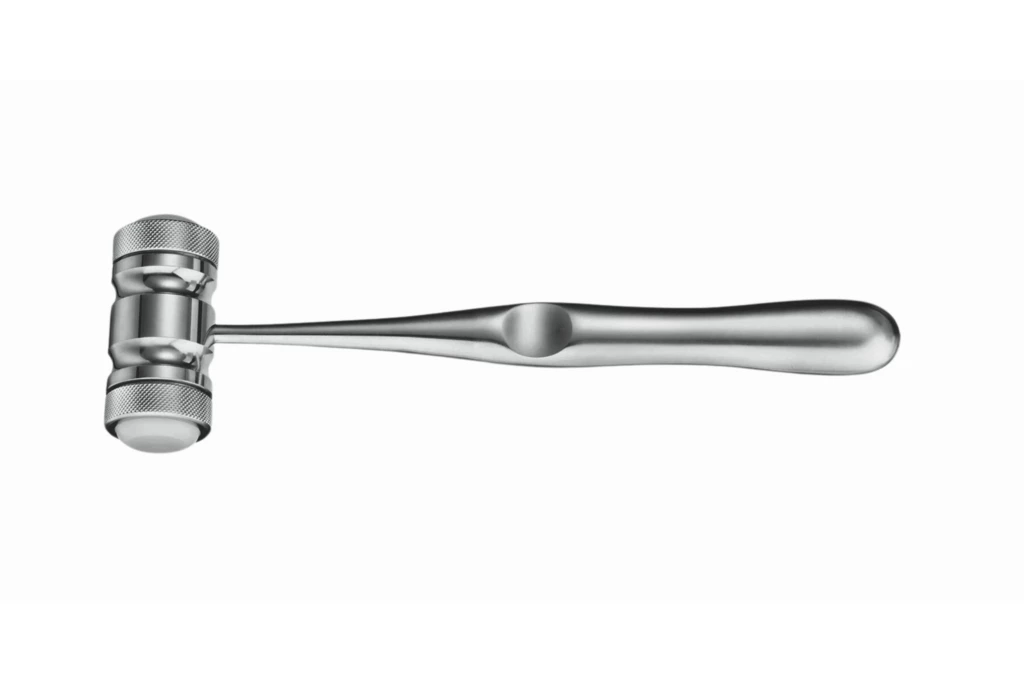 Martillo quirúrgico Mead.