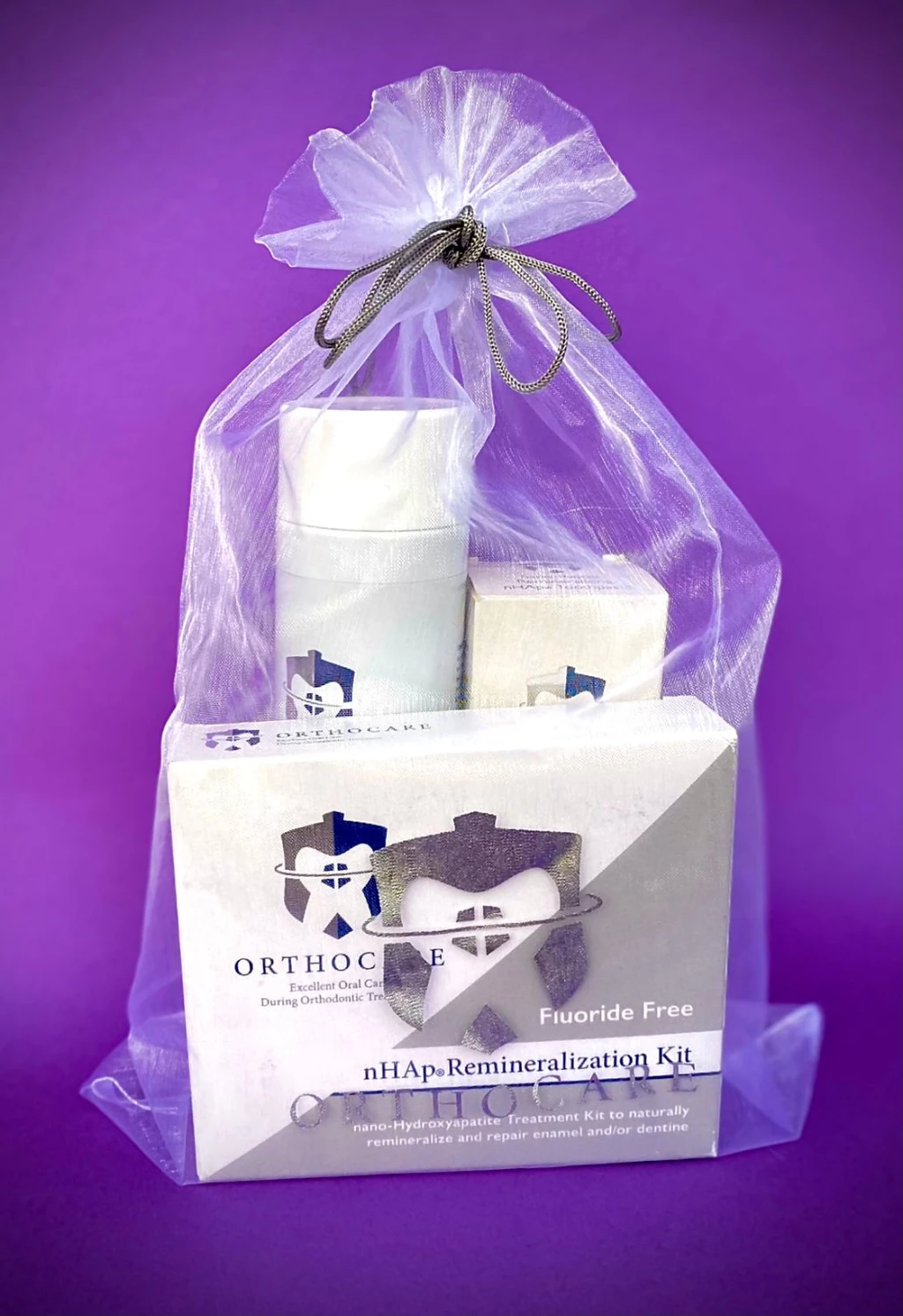 Paquete de bienvenida OrthoCare (pasta de dientes, enjuague bucal y kit de remineralización)