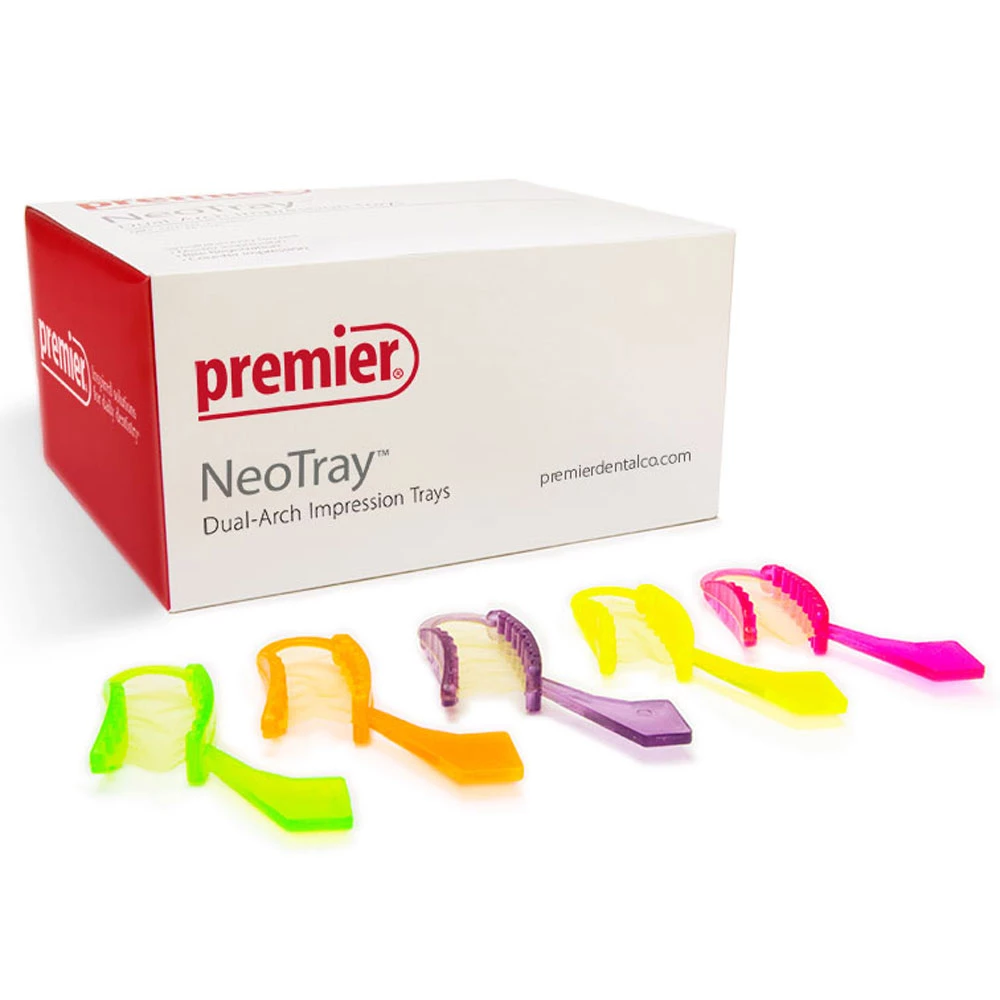 Vassoio per impronte posteriori triple senza lati NeoTray con rete dorata.