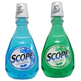 Ополаскиватель для рта Scope, вкус охлаждающего мяты. 1,5 литровая бутылка концентрата.