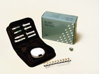 Sistema de blanqueamiento dental GC TiON para llevar a casa, kit completo. El kit contiene: 2 - 2.5.