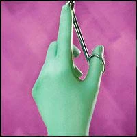 Guantes quirúrgicos Derma Prene de poliisopreno: estériles, sin polvo, lisos, tamaño 6.