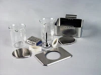 SweepZone AG 200 Accessory Kit: Solid Side 3/4 Size Basket, 600 ml Positioning