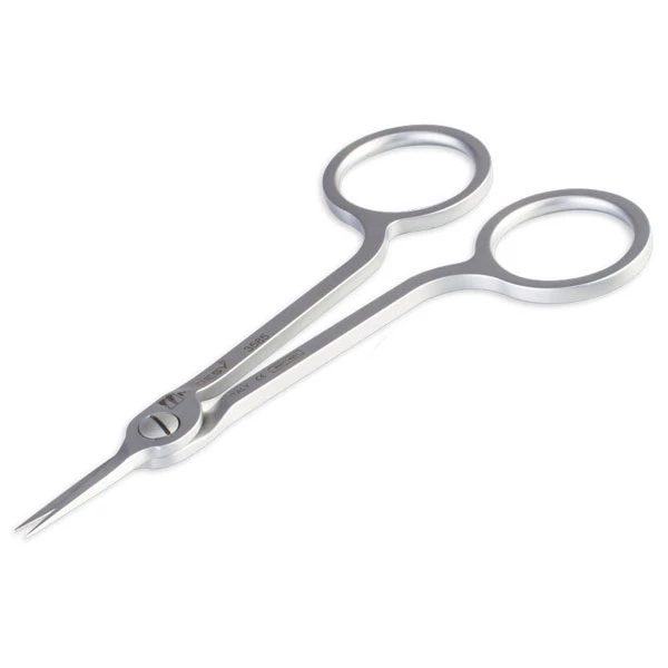 Tijeras quirúrgicas rectas Medesy Hi-Tech de 4.5". Manejan cortes más pesados, cuentan con características.