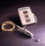 Jeringa de Control de Comfort con entrega de anestésico controlada por computadora y preprogramada.
