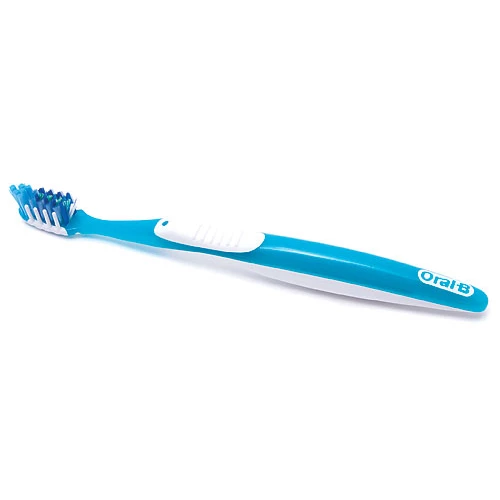 Cepillo de dientes Oral-B Pro-Health All-in-One con cerdas CrossAction, 35 suave.