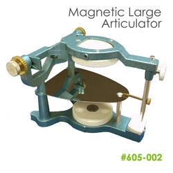 BesQual großer magnetischer Artikulator. Wird mit Okklusionsplatte, Inzisalstift und geliefert.