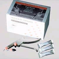 GC Fuji Plus PACCHETTO EXPORT, 50 Capsule/Pk contiene Applicatore di Capsule III.